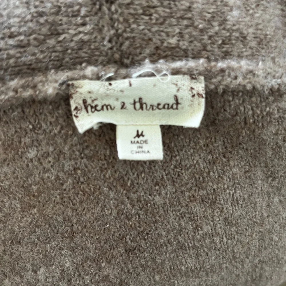 Long Cardigan Sweater - Picture 3 of 3